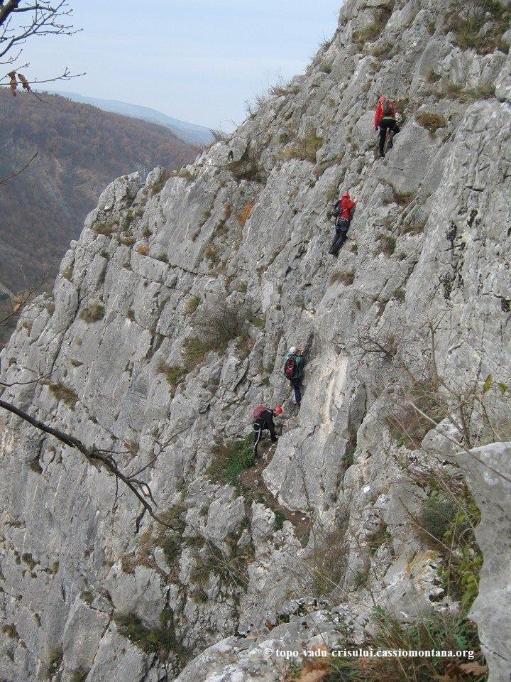 Sursă: topo-vadu-crisului.cassiomontana.org