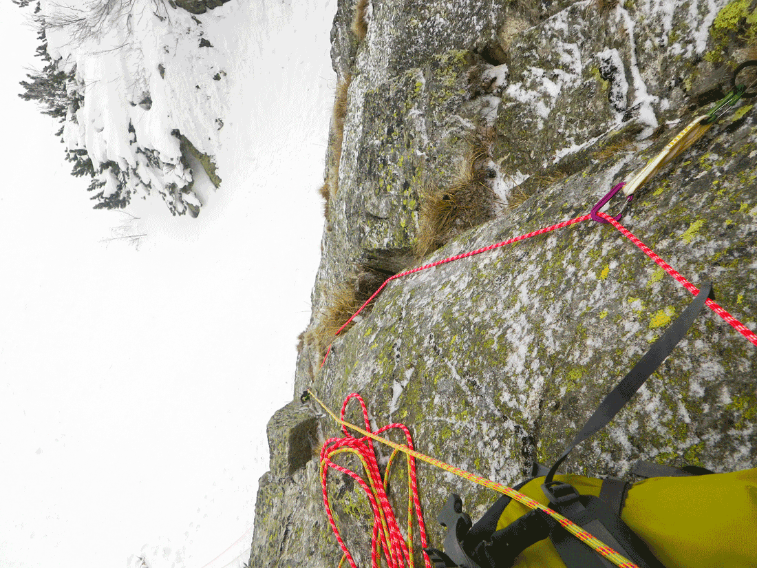 Prima lungime: Sursă foto: retezatclimbing.ro