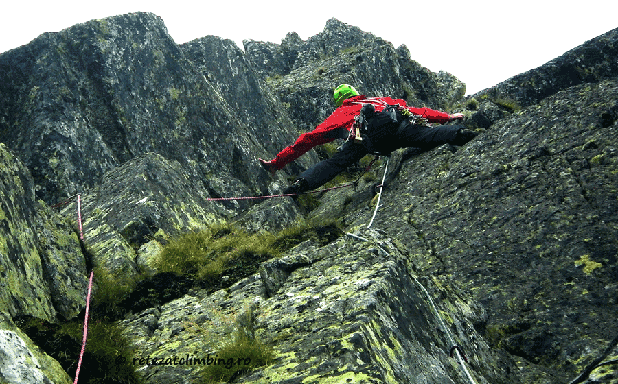 Diedrul. Sursă foto: retezatclimbing.ro